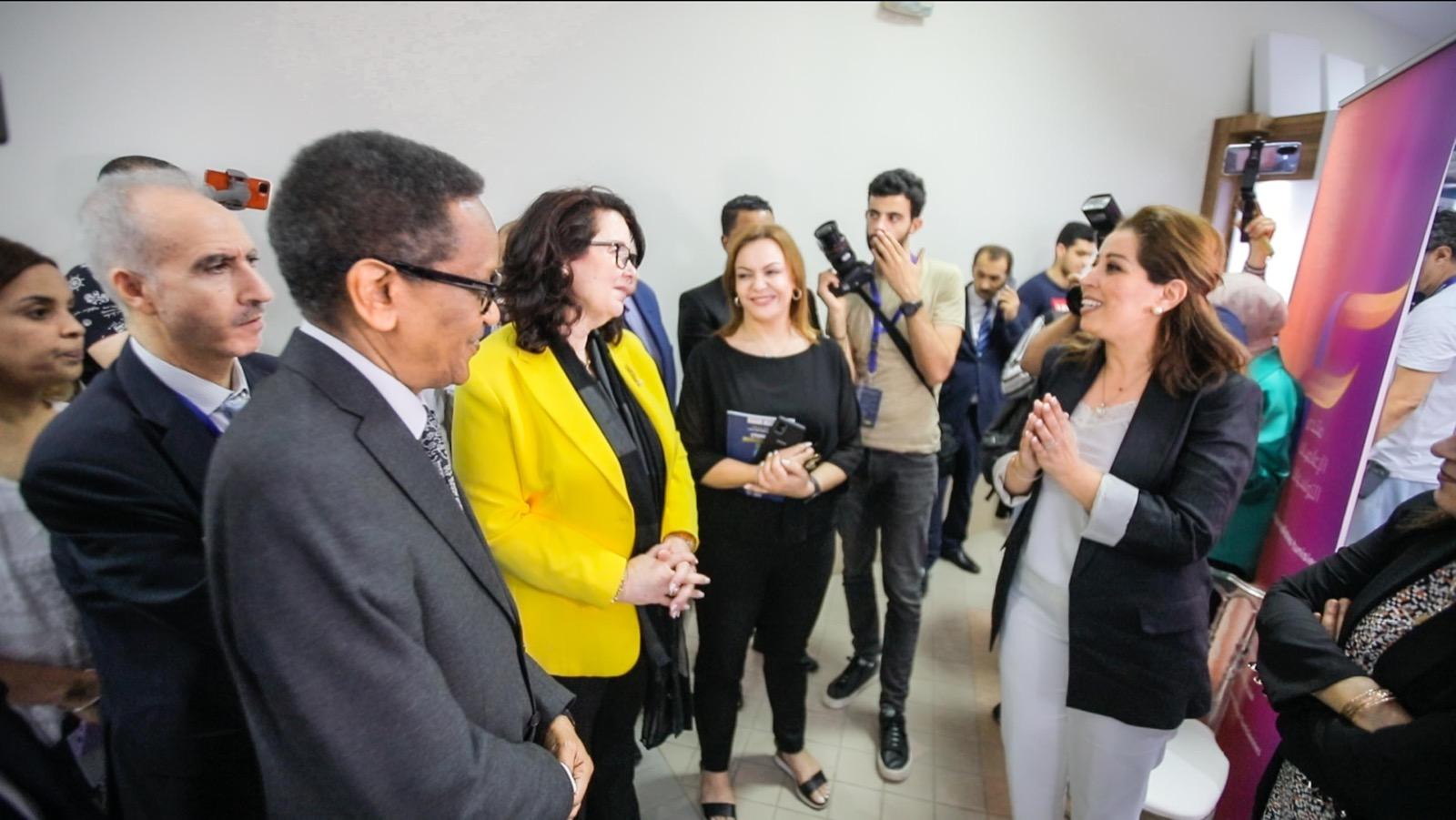 وزيرة الثقافة تؤكد على الدور المحوري لمنتدى الاعلاميات التونسيات في التأسيس لواقع اعلامي متوازن